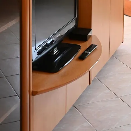 Apartma Kukc Ii Apartment *